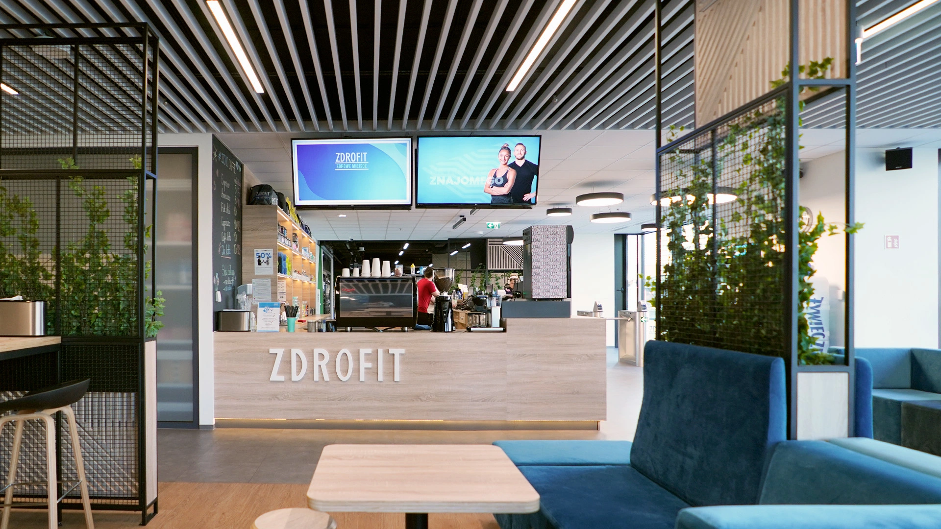 archiworks-silownia-zdrofit-varso-warszawa-recepcja