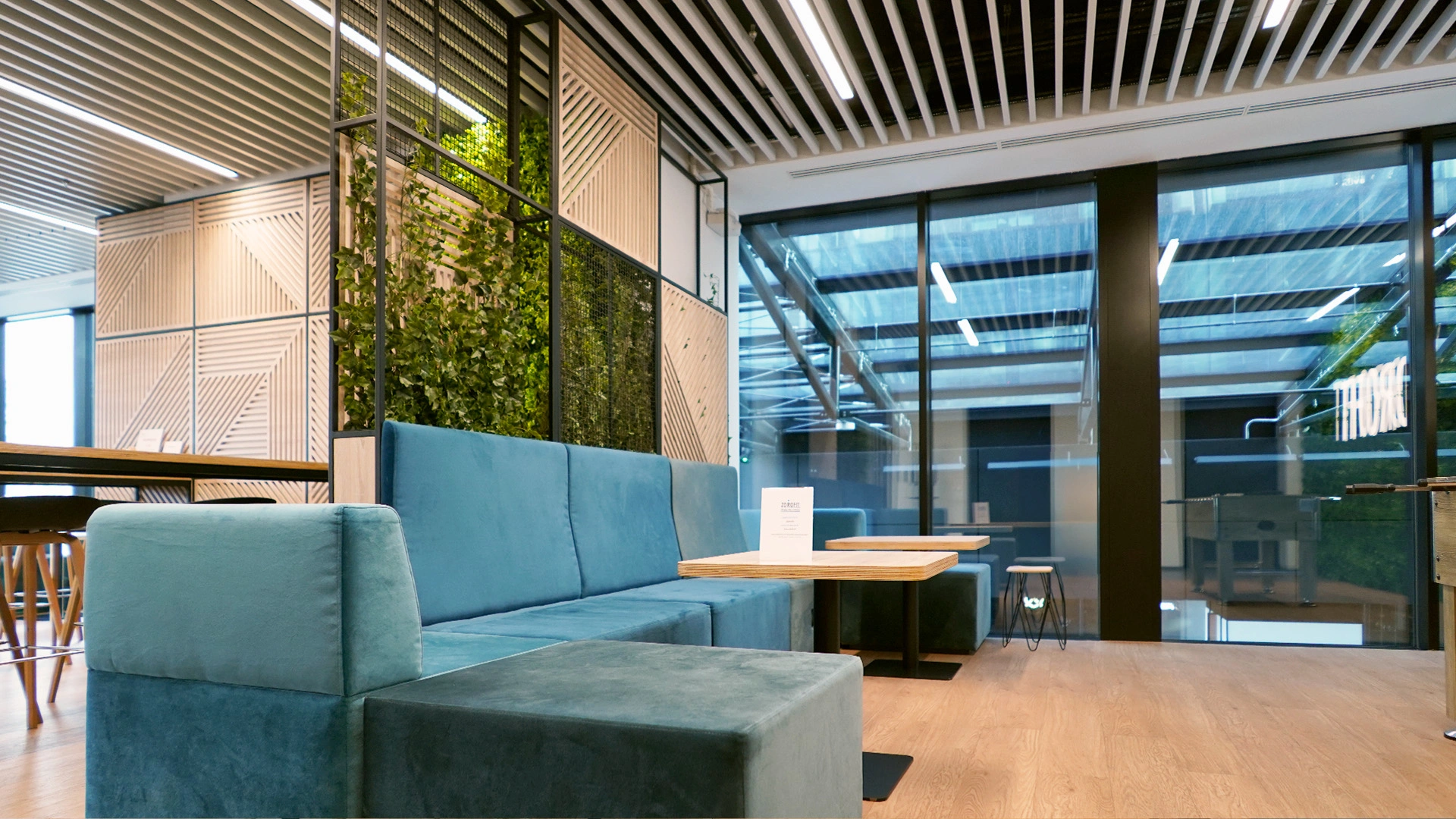 archiworks-silownia-zdrofit-varso-warszawa-strefa-wejscia-5