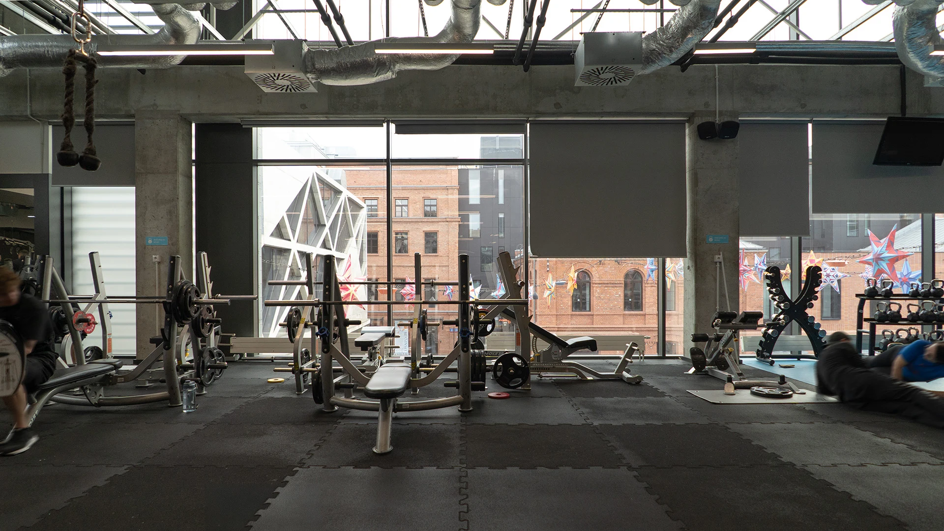 archiworks-zdrofit-koneser-warszawa-silownia-widok