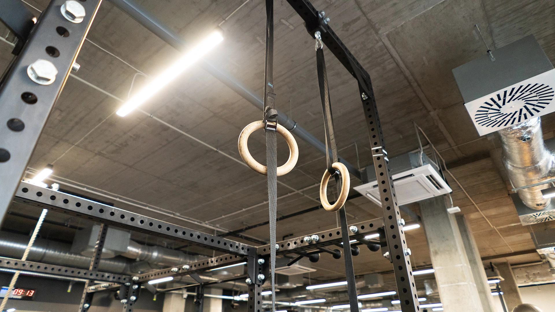 archiworks-zdrofit-lazurowa-warszawa-silownia-trx