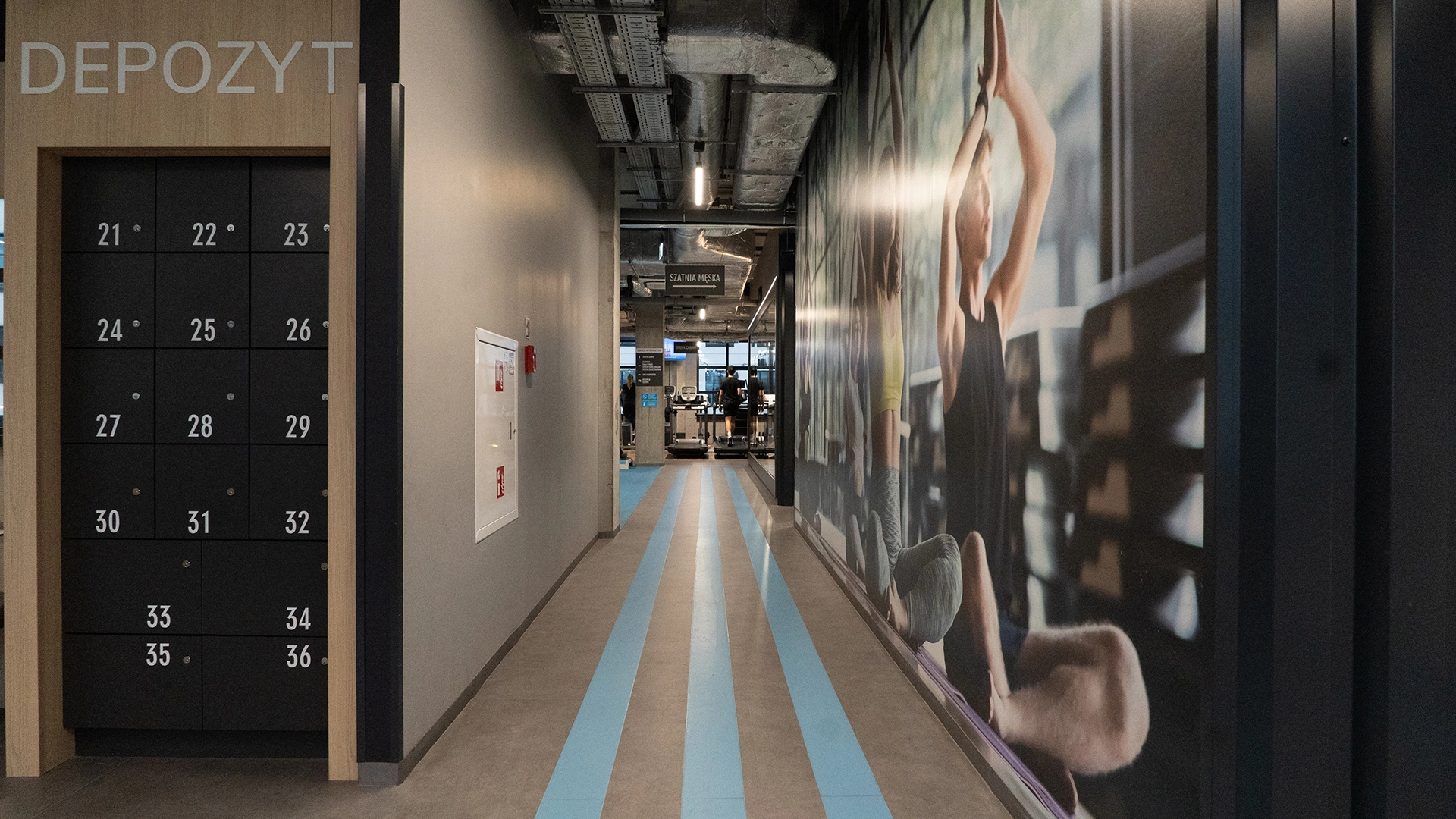 archiworks-zdrofit-pzo-warszawa-silownia-korytarz