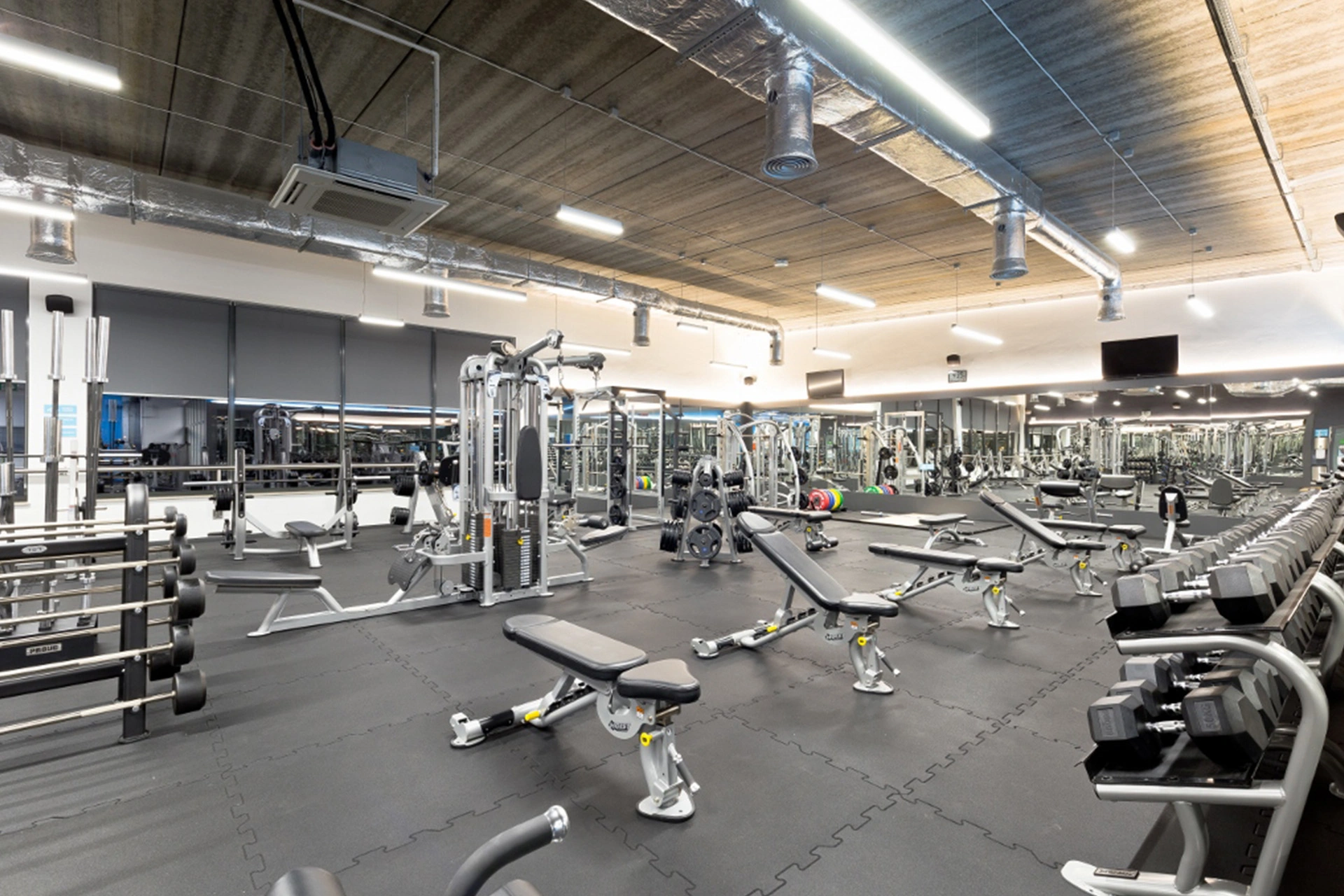 archiworks-silownia-swiatowida-warszawa-strefa-cwiczen-6