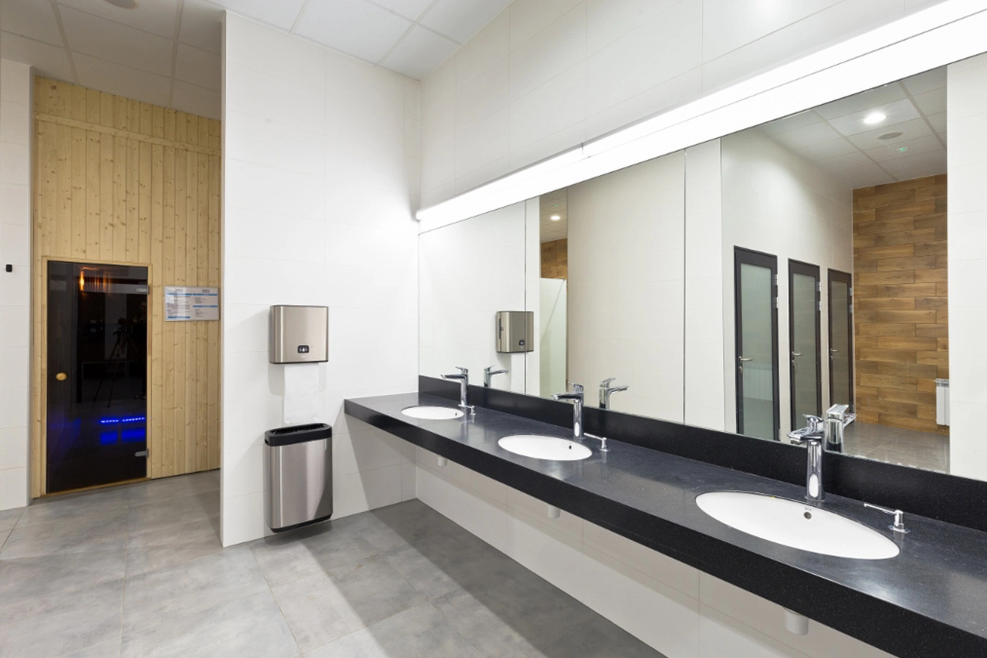 archiworks-silownia-swiatowida-warszawa-strefa-mokra